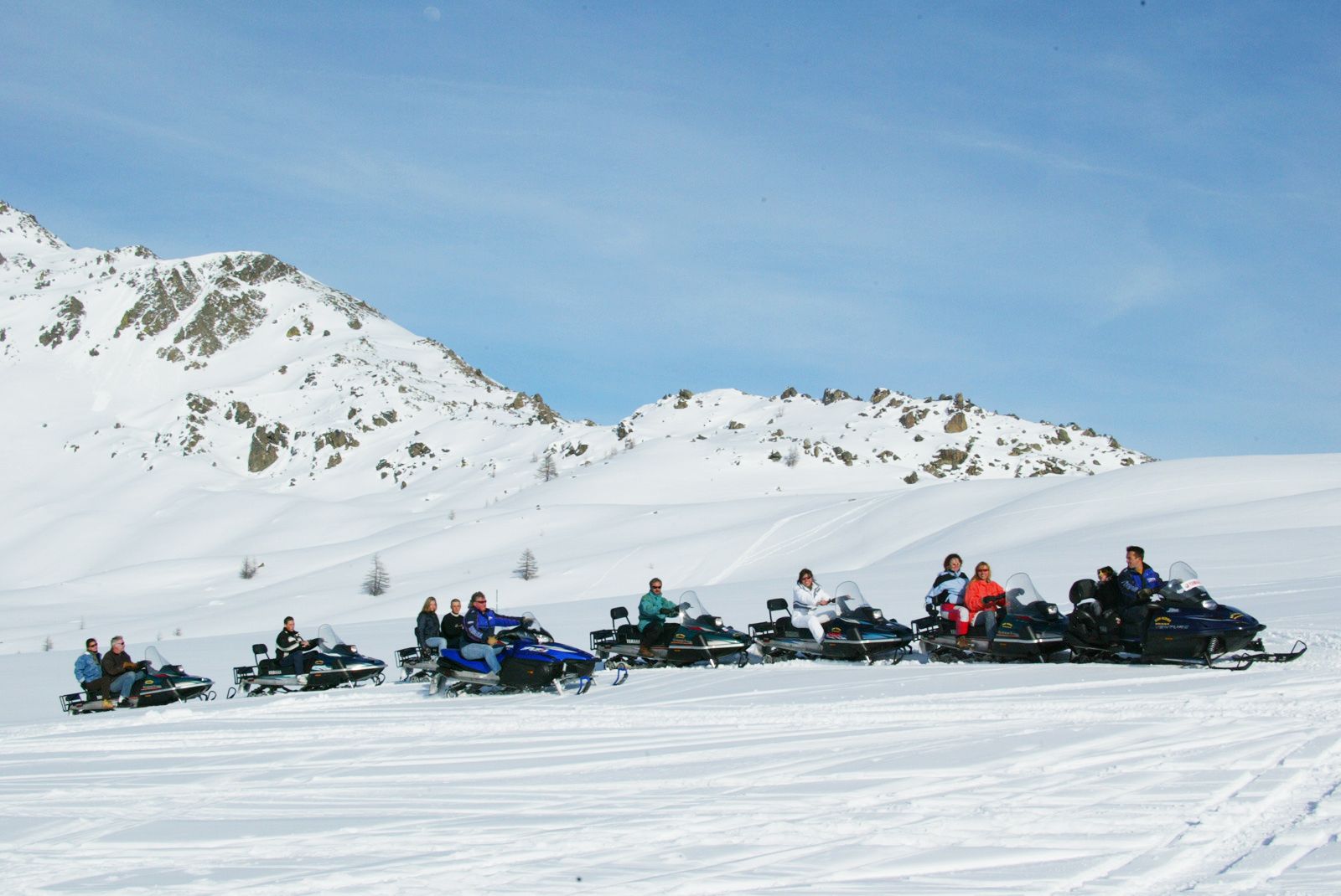 randonnées motoneige serre chevalier montgenèvre